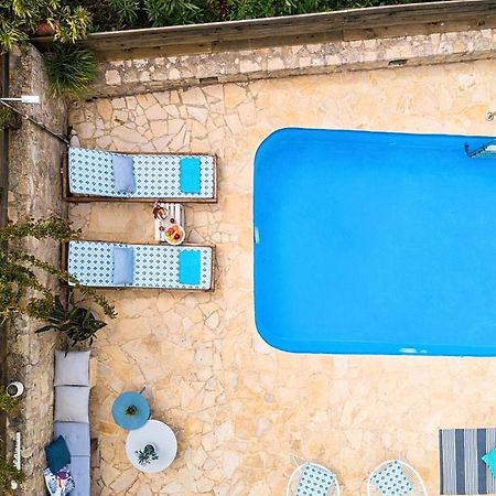 Apple Villas Mourion  Екстер'єр фото