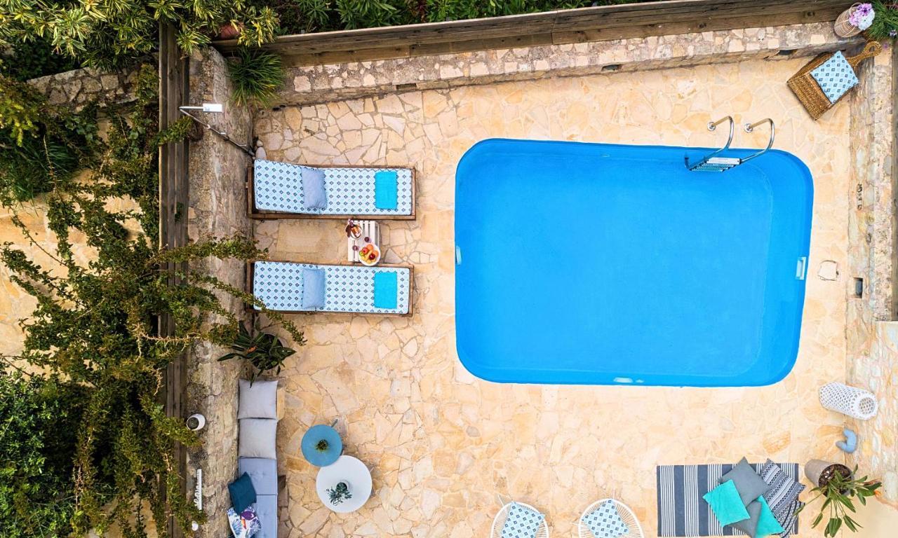 Apple Villas Mourion  Екстер'єр фото