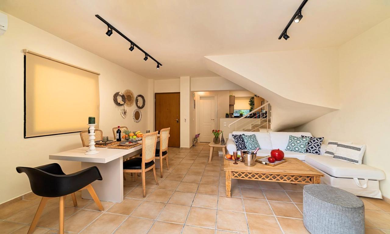 Apple Villas Mourion  Екстер'єр фото